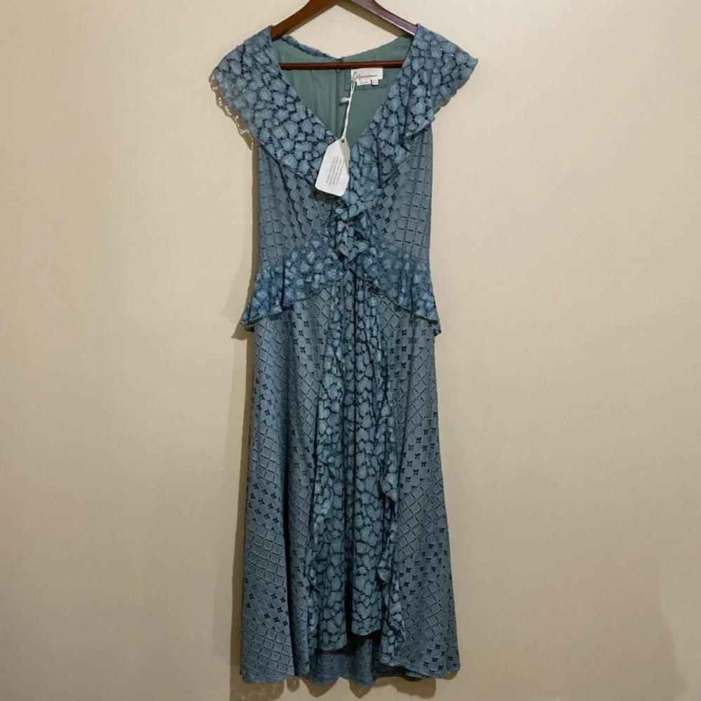 NWOT Anthropologie Antoinette Lace V Neck Midi Dress Size 6 - Picture 4 of 6